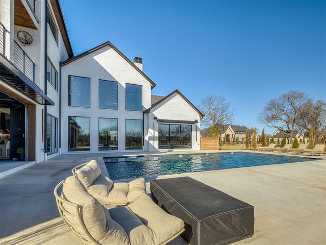 13908 Hillside Circle, Oklahoma City, OK 73013