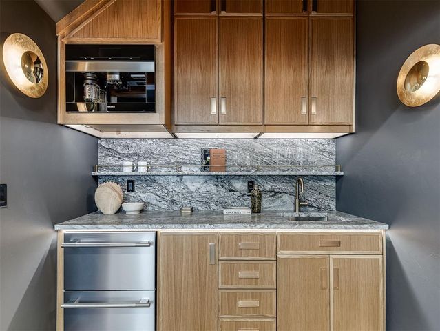 13908 Hillside Circle, Oklahoma City, OK 73013