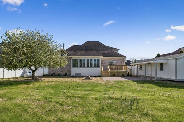 502 Beverly Randolph Dr, Murfreesboro, TN 37129