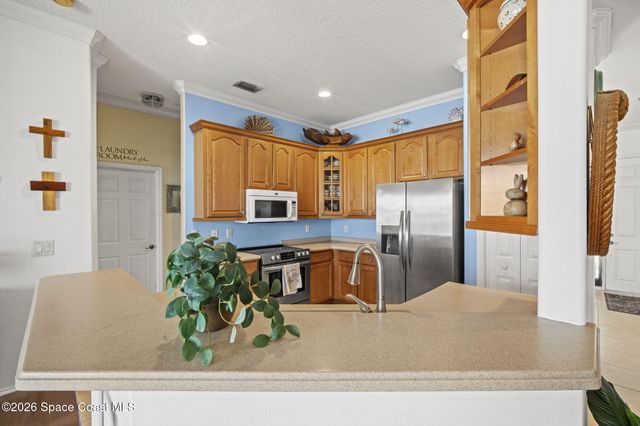 843 Woodbine Drive, Merritt Island, FL 32952