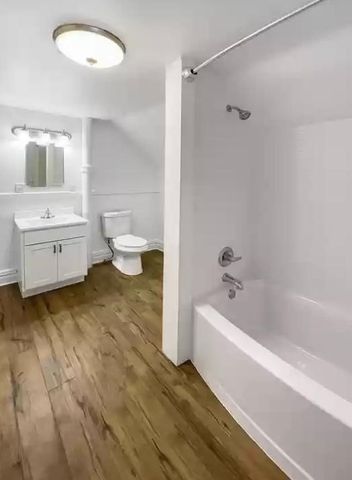 1612 Hays Park Avenue, Kalamazoo, MI 49001