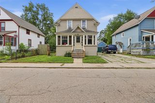 1612 Hays Park Avenue, Kalamazoo, MI 49001