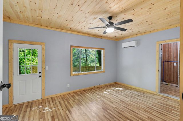 55 Wallace Street, Clayton, GA 30525