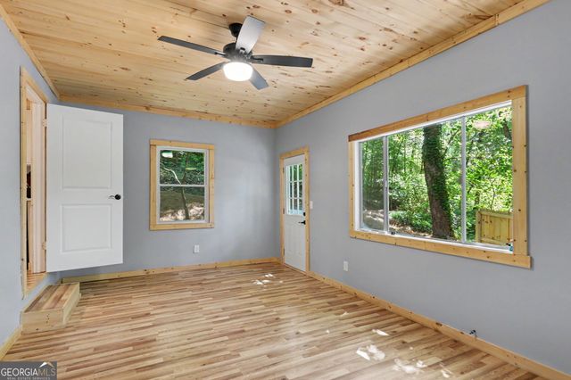 55 Wallace Street, Clayton, GA 30525
