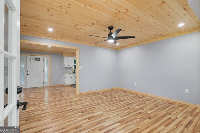 55 Wallace Street, Clayton, GA 30525