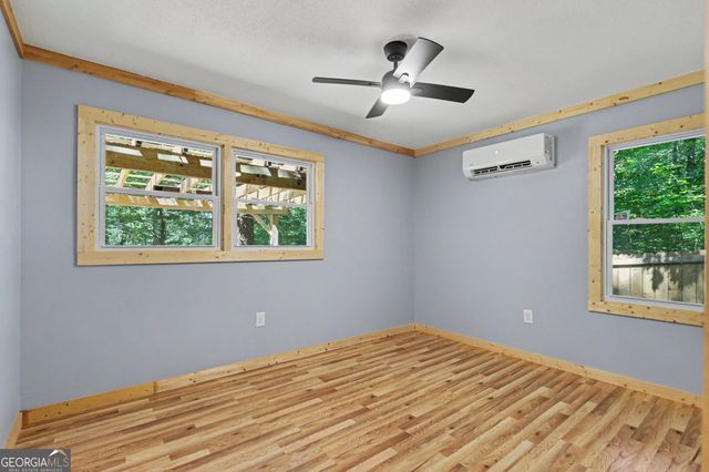 55 Wallace Street, Clayton, GA 30525