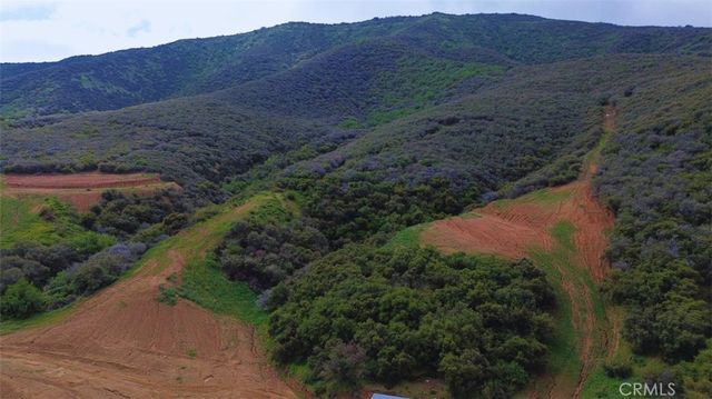 2 Plummers Lane, Mentone, CA 92359