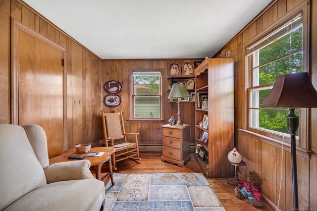 181 Eastern Parkway, Milford, CT 06460