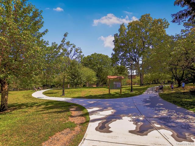 10 Lake Street 3K, White Plains, NY 10603