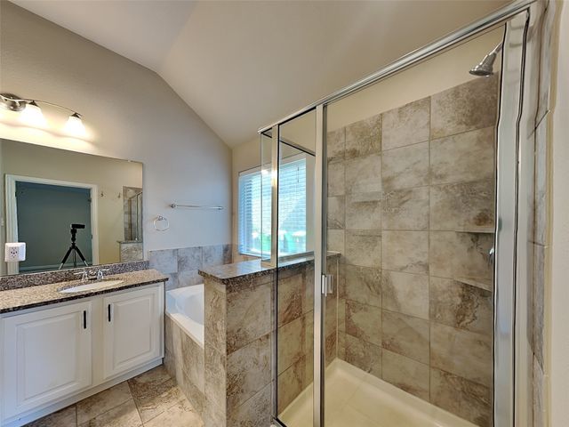 816 Water Garden Circle, Little Elm, TX 75068