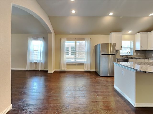 816 Water Garden Circle, Little Elm, TX 75068