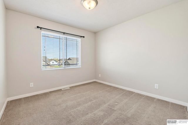 15010 S 19th Street, Bellevue, NE 68123