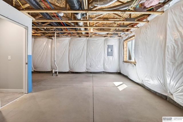 15010 S 19th Street, Bellevue, NE 68123