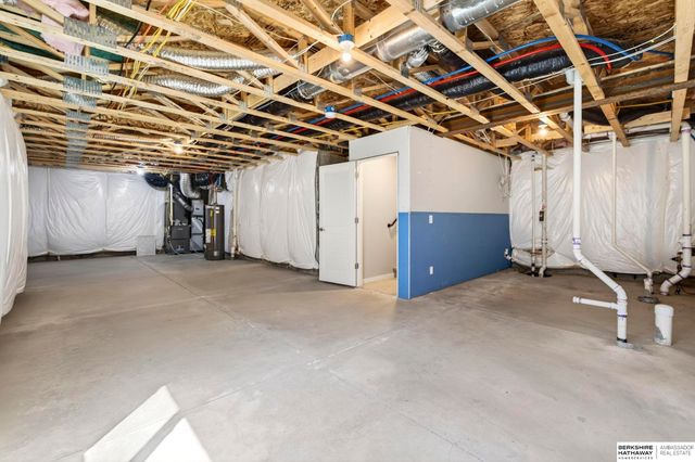 15010 S 19th Street, Bellevue, NE 68123