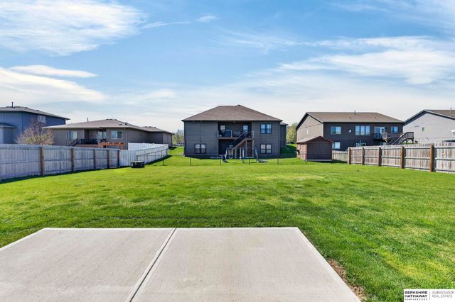 15010 S 19th Street, Bellevue, NE 68123