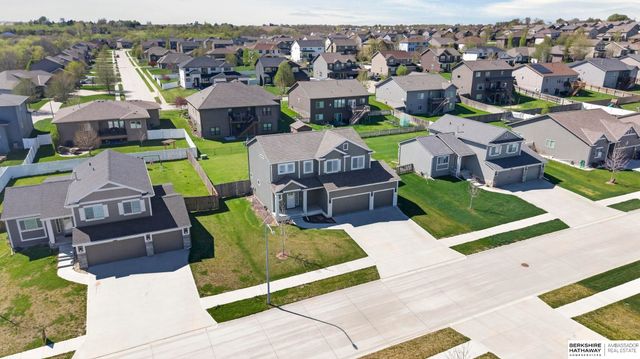 15010 S 19th Street, Bellevue, NE 68123