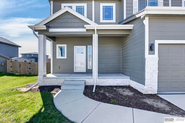 15010 S 19th Street, Bellevue, NE 68123