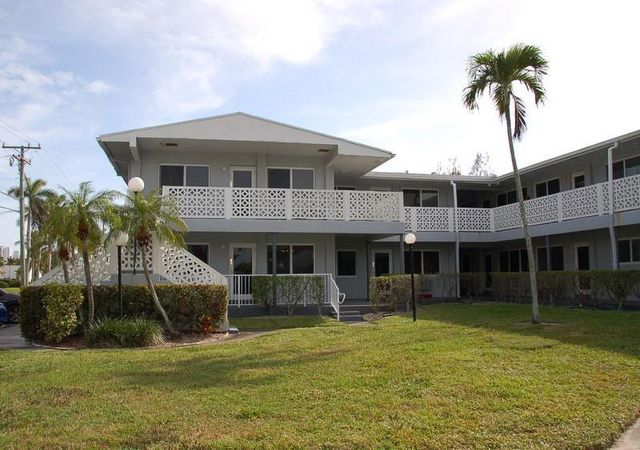 600 Layne Boulevard 201, Hallandale Beach, FL 33009