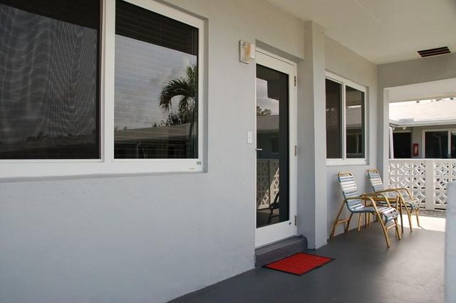 600 Layne Boulevard 201, Hallandale Beach, FL 33009