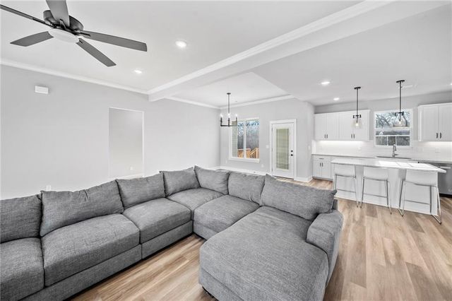 3 Ceres Circle, Bella Vista, AR 72715