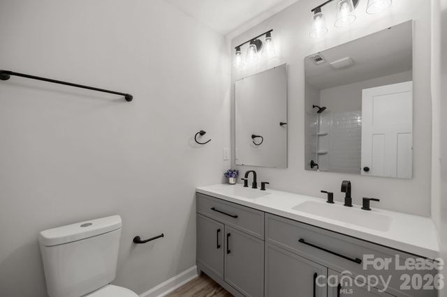 6722 Stillmeadow Drive, Charlotte, NC 28277