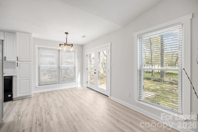 6722 Stillmeadow Drive, Charlotte, NC 28277