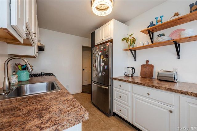 614 Franklin Boulevard, Long Beach, NY 11561