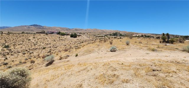 1 Rancho Street, Apple Valley, CA 92308