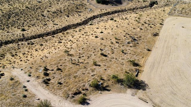 1 Rancho Street, Apple Valley, CA 92308