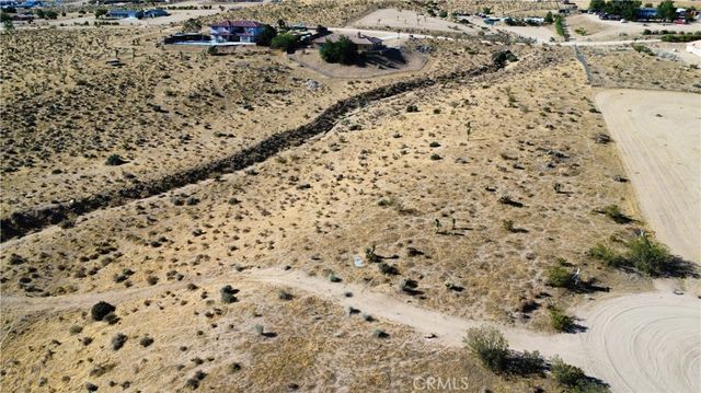 1 Rancho Street, Apple Valley, CA 92308