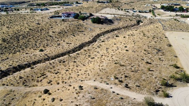 1 Rancho Street, Apple Valley, CA 92308