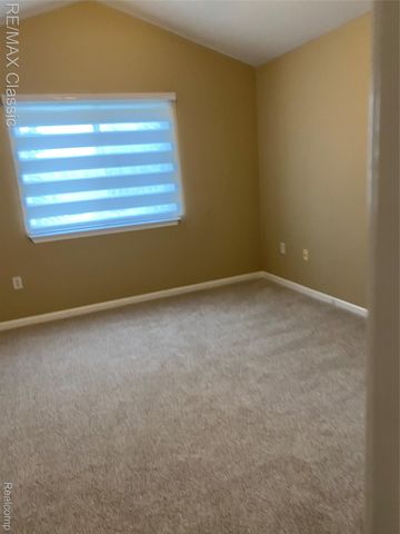 806 Brandon Avenue, Pontiac, MI 48340