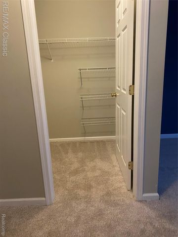 806 Brandon Avenue, Pontiac, MI 48340