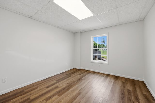550 College Road, Paris, KY 40361
