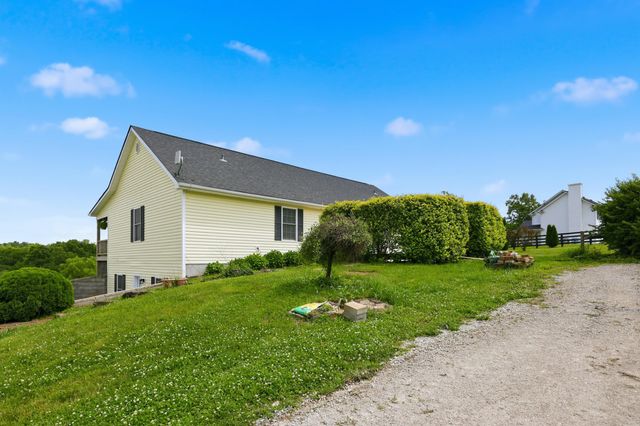 550 College Road, Paris, KY 40361