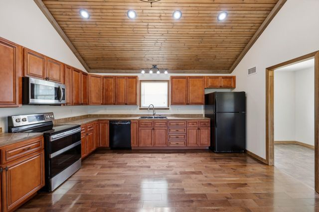 550 College Road, Paris, KY 40361