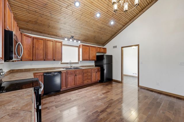 550 College Road, Paris, KY 40361