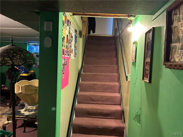 221 Stonefield Road, Onondaga, NY 13205