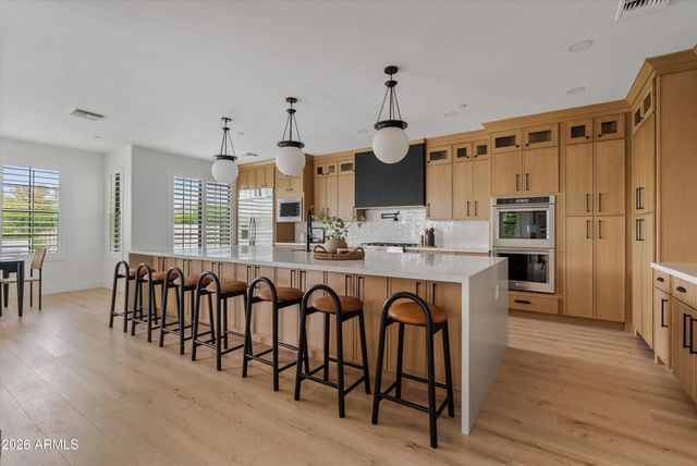 9782 E SOUTH BEND Drive, Scottsdale, AZ 85255