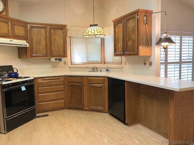 5110 Don Mata Drive, Carlsbad, CA 92010