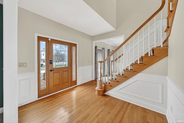 51216 Leeward Point, Granger, IN 46530