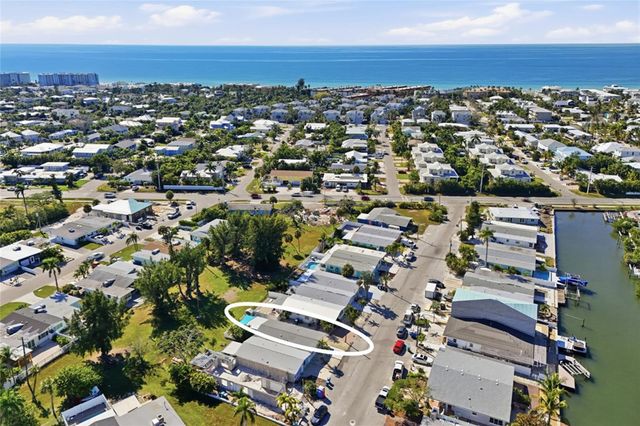 417 63RD STREET, Holmes Beach, FL 34217