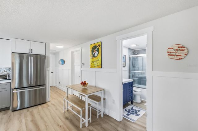 417 63RD STREET, Holmes Beach, FL 34217