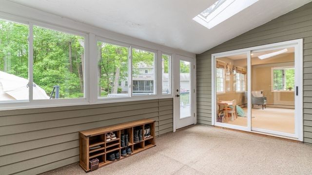 142 Baker St, Walpole, MA 02081
