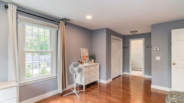 142 Baker St, Walpole, MA 02081