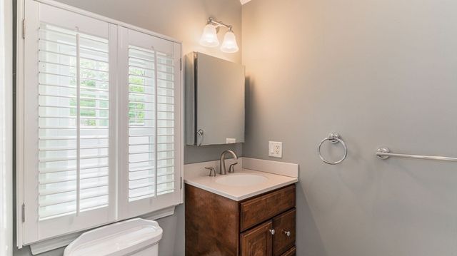 142 Baker St, Walpole, MA 02081