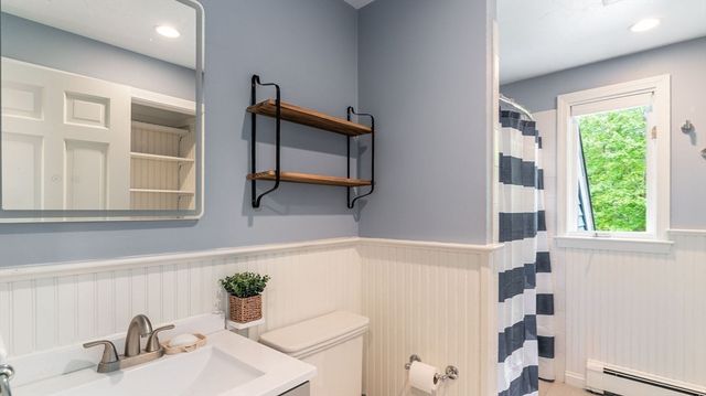 142 Baker St, Walpole, MA 02081