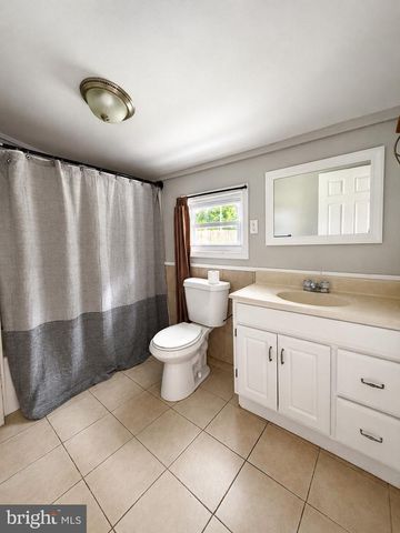 73 MAPLE AVE, Cedarville, NJ 08311