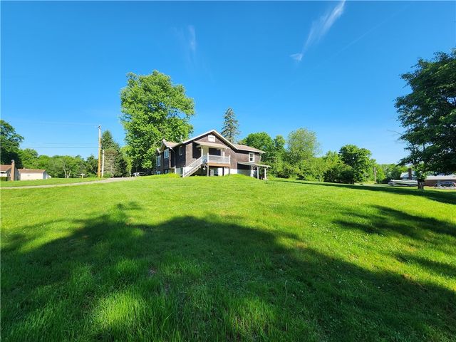 634 Scotland Ln, Union Twp, PA 16101