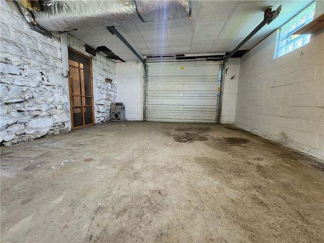 634 Scotland Ln, Union Twp, PA 16101